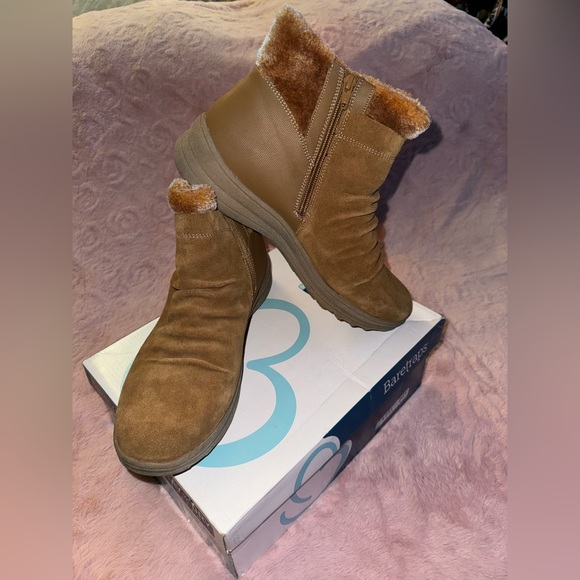 New in Box, Women’s size 11 BareTraps Boots - Picture 2 of 11